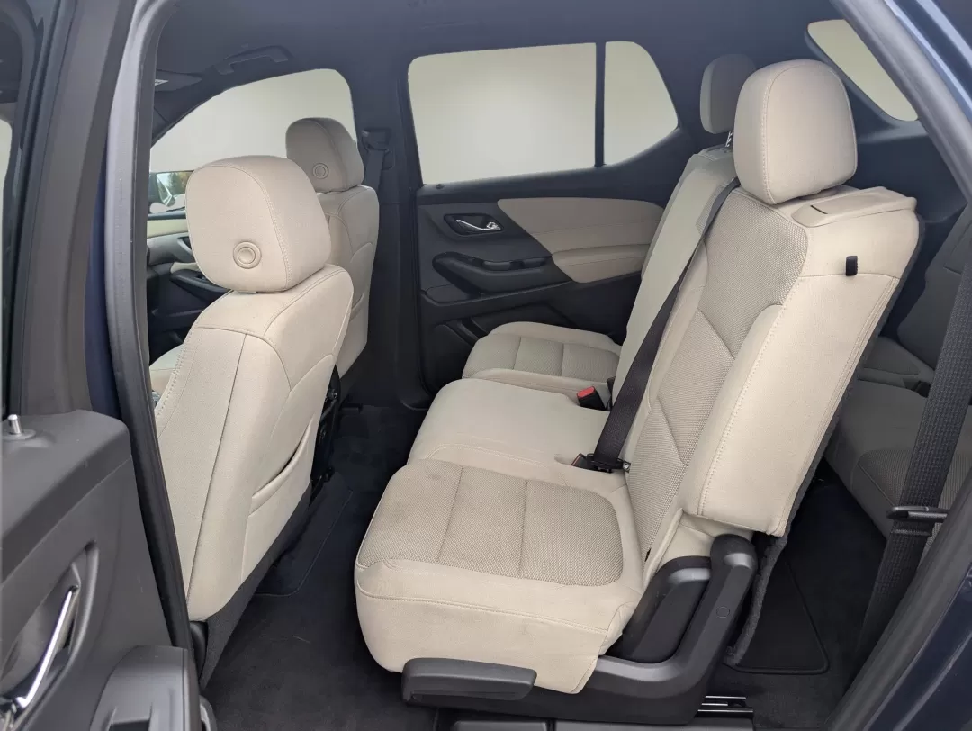 2022 /Jet Black/Chai Chevrolet Traverse LS (1GNERLKW6NJ) with an Other engine, located at 3959 U.S. 80 W, Phenix City, AL, 36870, (334) 297-4885, 32.469296, -85.135185 - Unleash the thrill of family adventures with this stunning 2022 Chevrolet Traverse, now available at Gils Auto in Phenix City, AL. If you're seeking a vehicle that can comfortably accommodate your growing family, this spacious SUV is the perfect choice for road trips, school runs, or weekend getaway - Photo#9