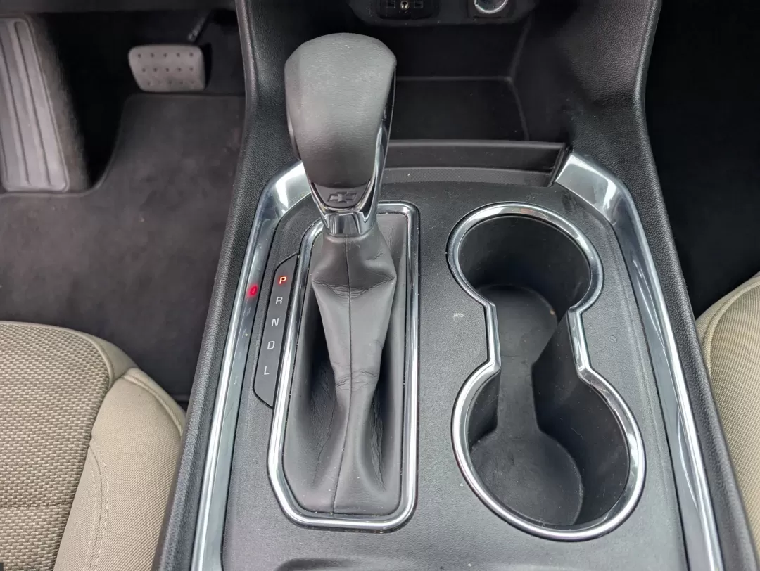 2022 /Jet Black/Chai Chevrolet Traverse LS (1GNERLKW6NJ) with an Other engine, located at 804 22nd Ave, Phenix City, AL, 36870, (334) 297-1860, 32.484749, -85.024475 - Unleash the thrill of family adventures with this stunning 2022 Chevrolet Traverse, now available at Gils Auto in Phenix City, AL. If you're seeking a vehicle that can comfortably accommodate your growing family, this spacious SUV is the perfect choice for road trips, school runs, or weekend getaway - Photo#13