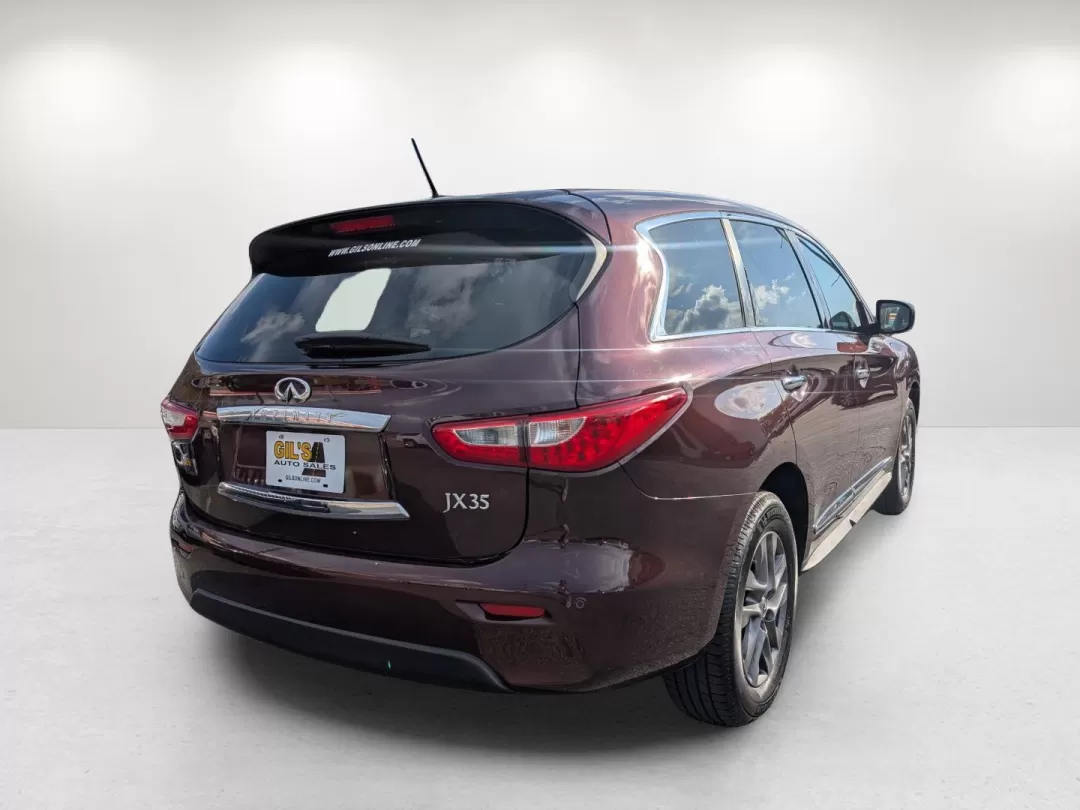 2013 /Java Infiniti JX35 (5N1AL0MN6DC) with an Other engine, located at 3959 U.S. 80 W, Phenix City, AL, 36870, (334) 297-4885, 32.469296, -85.135185 - Elevate your family adventures and daily commutes with this stunning 2013 Infiniti JX35, available now at Gils Auto in Phenix City, AL. Whether you're carting the kids to school, heading out for a weekend road trip, or simply enjoying the finer things in life, this luxurious SUV combines comfort, sa - Photo#5