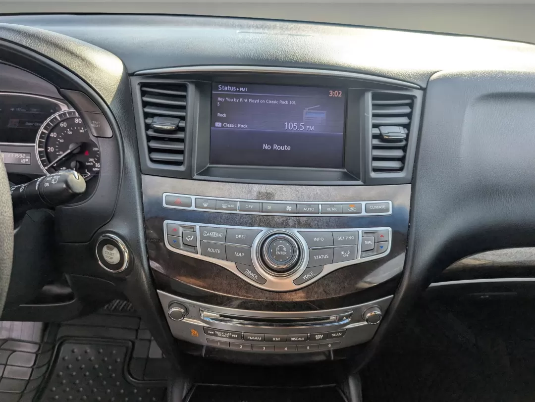 2013 /Java Infiniti JX35 (5N1AL0MN6DC) with an Other engine, located at 3959 U.S. 80 W, Phenix City, AL, 36870, (334) 297-4885, 32.469296, -85.135185 - Elevate your family adventures and daily commutes with this stunning 2013 Infiniti JX35, available now at Gils Auto in Phenix City, AL. Whether you're carting the kids to school, heading out for a weekend road trip, or simply enjoying the finer things in life, this luxurious SUV combines comfort, sa - Photo#15