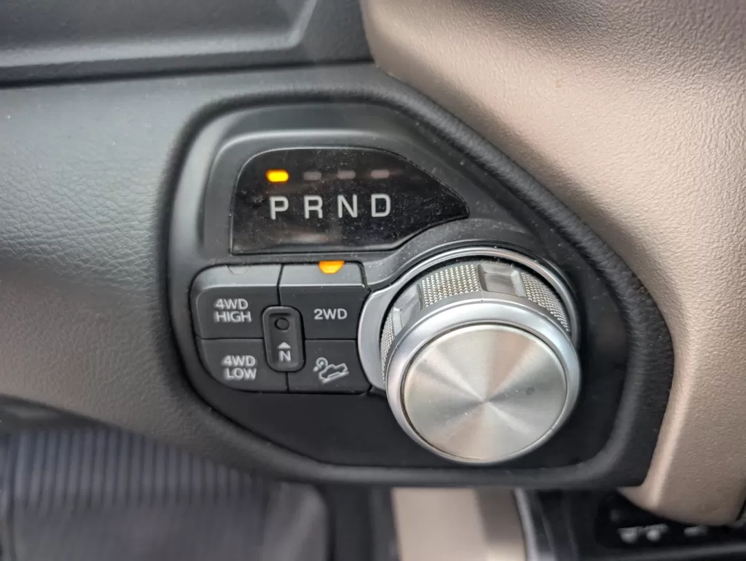 2019 /Black Ram 2500 Laramie (3C6UR5FJ2KG) with an Other engine, located at 7000 Northlake Connector, Columbus, GA, 31904, (706) 987-8085, 32.524975, -84.978134 - **Unleash Your Adventures with the 2019 Ram 2500 Laramie Crew Cab Pickup!**<br /> <br /> Are you ready to elevate your weekend adventures or tackle your daily commutes with confidence? The 2019 Ram 2500 Laramie Crew Cab Pickup is the perfect blend of power, comfort, and technology, making it an idea - Photo#13