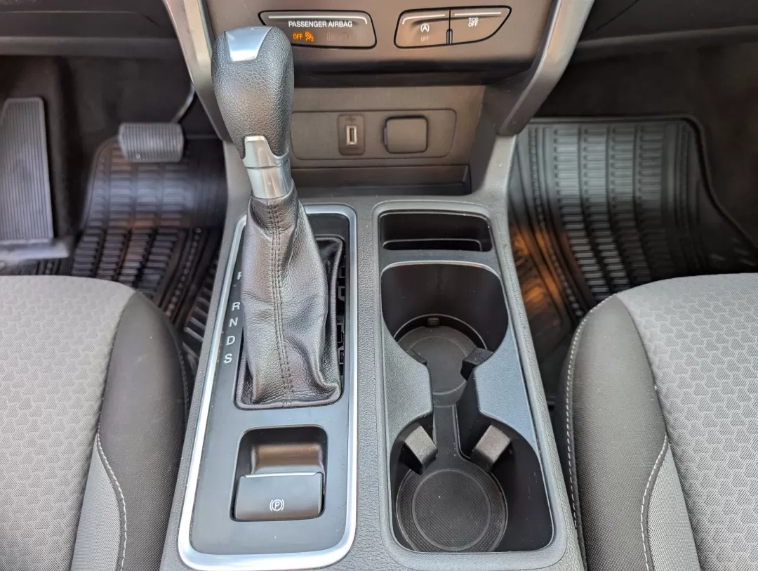 2017 Ford Escape SE (1FMCU9GD6HU) with an Other engine, located at 3959 U.S. 80 W, Phenix City, AL, 36870, (334) 297-4885, 32.469296, -85.135185 - **Elevate Your Everyday Adventures with the 2017 Ford Escape SE - Ideal for Families and Commuters Alike!**<br /> <br /> Are you ready to take your family on weekend adventures or simply need a reliable ride for your daily commute? Look no further than this stunning 2017 Ford Escape SE available now - Photo#14