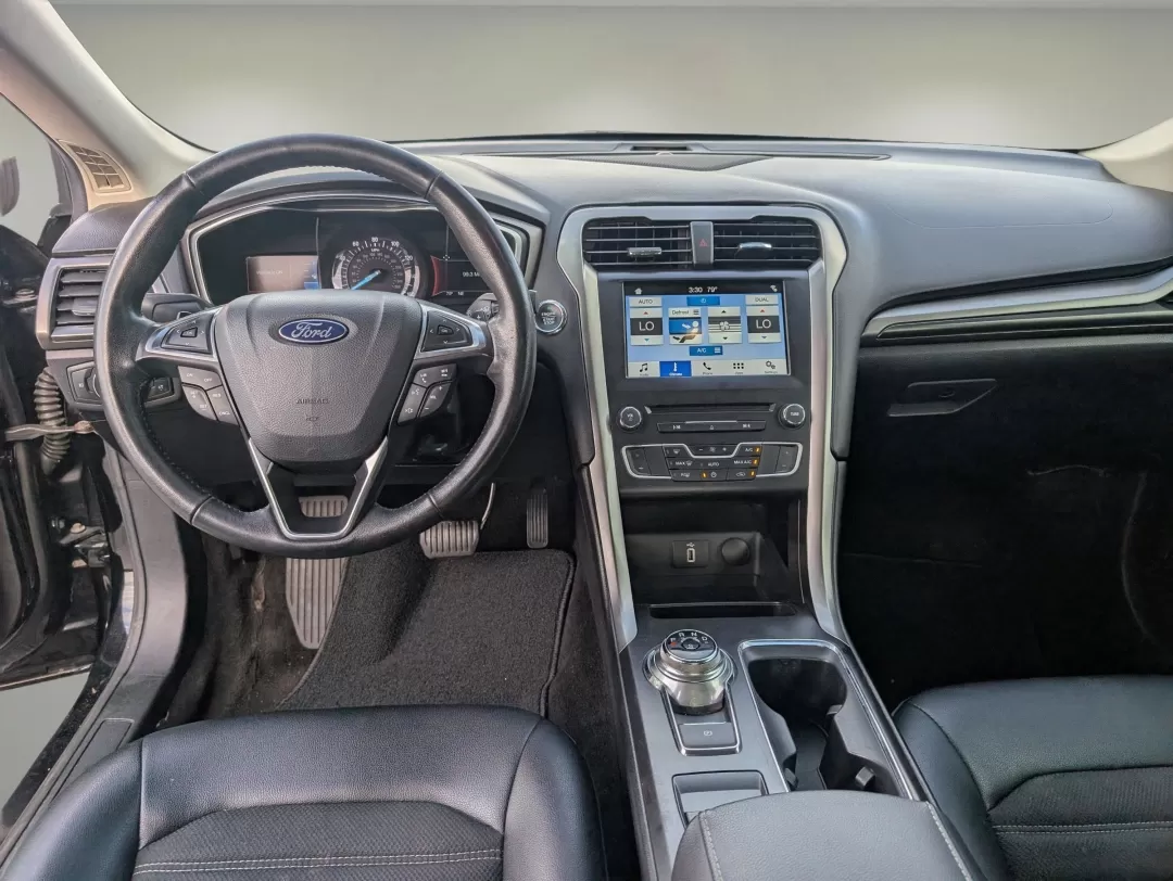 2017 Ford Fusion SE (3FA6P0HD9HR) with an Other engine, located at 3959 U.S. 80 W, Phenix City, AL, 36870, (334) 297-4885, 32.469296, -85.135185 - **Elevate Your Daily Commute with the 2017 Ford Fusion SE at Gils Auto - Phenix City!**<br /> <br /> Are you tired of your daily commute feeling mundane? Transform your journey with the 2017 Ford Fusion SE, designed for those who crave both style and functionality. Whether you're navigating through - Photo#12