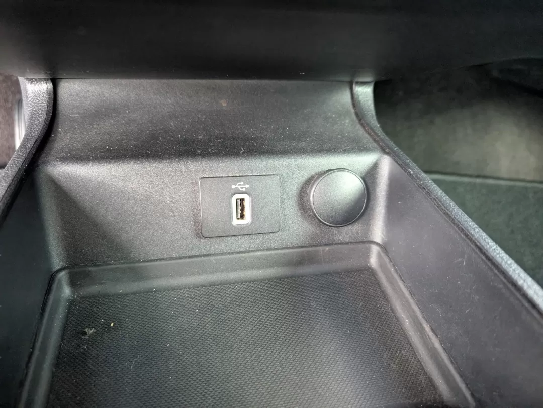 2017 Ford Fusion SE (3FA6P0HD9HR) with an Other engine, located at 3959 U.S. 80 W, Phenix City, AL, 36870, (334) 297-4885, 32.469296, -85.135185 - **Elevate Your Daily Commute with the 2017 Ford Fusion SE at Gils Auto - Phenix City!**<br /> <br /> Are you tired of your daily commute feeling mundane? Transform your journey with the 2017 Ford Fusion SE, designed for those who crave both style and functionality. Whether you're navigating through - Photo#14