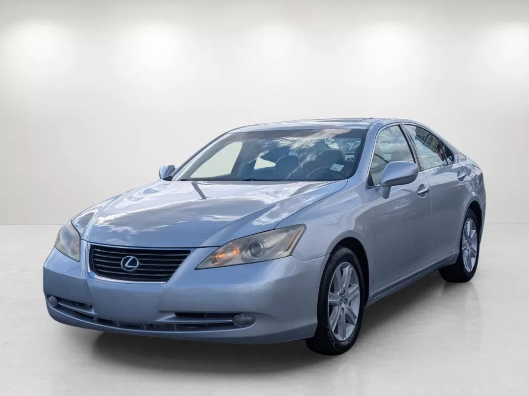 2007 Lexus ES 350 (JTHBJ46G172) with an Other engine, located at 3959 U.S. 80 W, Phenix City, AL, 36870, (334) 297-4885, 32.469296, -85.135185 - Experience luxury and comfort every day with the 2007 Lexus ES 350, now available at Gils Auto in Phenix City, AL. This exquisite sedan is perfect for those who appreciate style, dependability, and an elevated driving experience. Whether you're tackling daily commutes in style or planning weekend ge - Photo#1