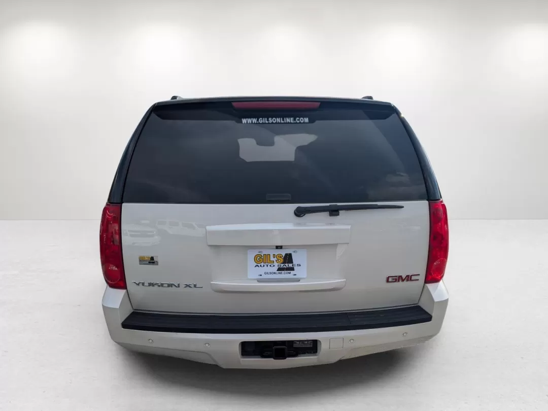 2014 /Light Tan GMC Yukon XL SLT (1GKS1KE0XER) with an Other engine, located at 3959 U.S. 80 W, Phenix City, AL, 36870, (334) 297-4885, 32.469296, -85.135185 - **Elevate Your Family Adventures with the 2014 GMC Yukon XL SLT in Phenix City!**<br /> <br /> Are you ready to upgrade your family road trips or weekend getaways? The 2014 GMC Yukon XL SLT is the perfect vehicle to accommodate all your adventures with style, comfort, and space. Whether you're drivi - Photo#6