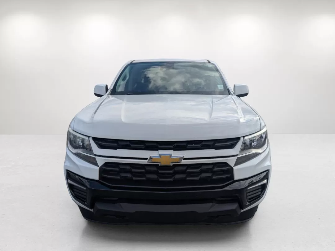 2022 /Jet Black Chevrolet Colorado 4WD LT (1GCGTCEN8N1) with an Other engine, located at 3959 U.S. 80 W, Phenix City, AL, 36870, (334) 297-4885, 32.469296, -85.135185 - **Explore New Heights with the 2022 Chevrolet Colorado at Gils Auto in Phenix City, AL!**<br /> <br /> Are you ready to elevate your adventures or tackle everyday errands with confidence? The 2022 Chevrolet Colorado Crew Cab Pickup is designed for those who crave versatility, making it perfect for g - Photo#2