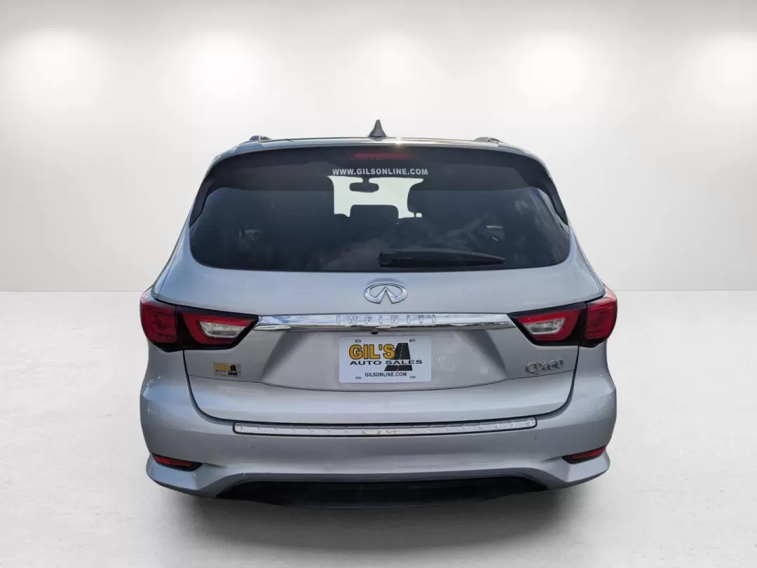 2018 /Graphite Infiniti QX60 (5N1DL0MM6JC) with an Other engine, located at 3959 U.S. 80 W, Phenix City, AL, 36870, (334) 297-4885, 32.469296, -85.135185 - **Elevate Your Family Adventures with the 2018 Infiniti QX60 at Gils Auto!**<br /> <br /> Are you in search of the perfect family SUV that masterfully combines luxury and practicality? Look no further than the 2018 Infiniti QX60, available now at Gils Auto in Phenix City, AL! This stunning vehicle i - Photo#6