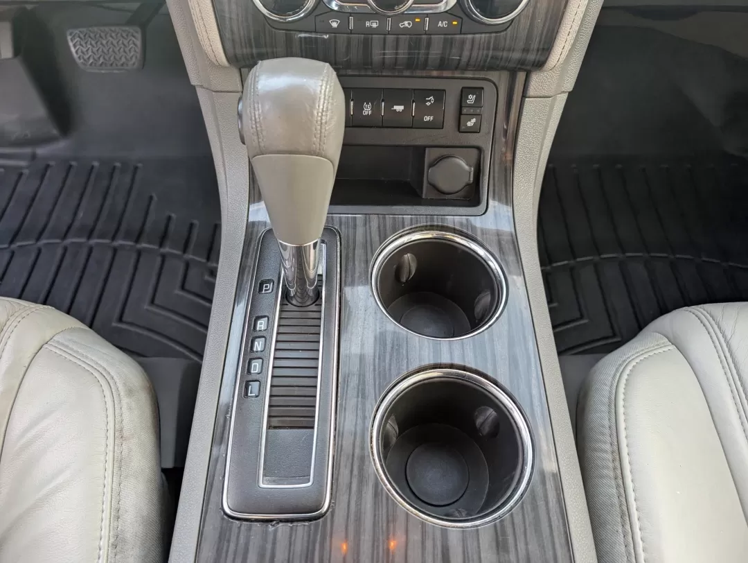 2014 /Dk Titanium/Lt Titanium Chevrolet Traverse LTZ (1GNKRJKD3EJ) with an Other engine, located at 3959 U.S. 80 W, Phenix City, AL, 36870, (334) 297-4885, 32.469296, -85.135185 - **Adventure Awaits: Discover Your Next Family SUV at Gils Auto in Phenix City!**<br /> <br /> Are you looking for the perfect vehicle to accommodate your growing family's needs? Look no further than this stunning 2014 Chevrolet Traverse LTZ, available now at Gils Auto, located at 3959 U.S. 80 W, Phe - Photo#14