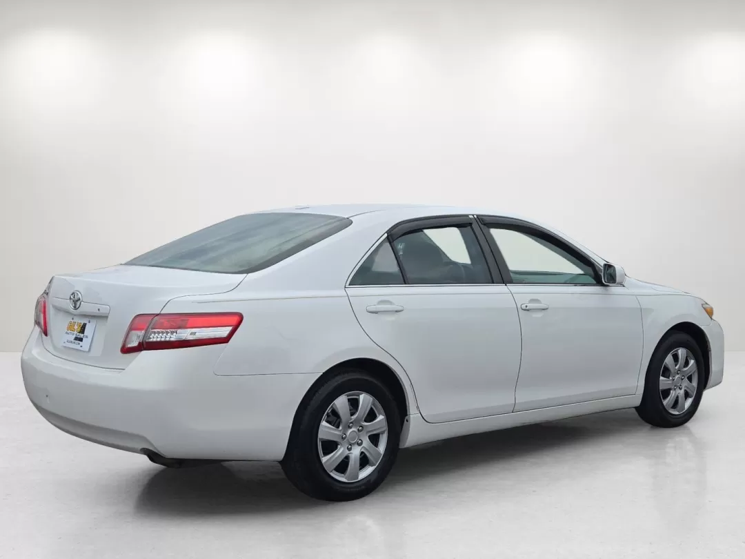 2011 Toyota Camry (4T1BF3EK5BU) with an Other engine, located at 521 Old Farm Lane Rd, Prattville, AL, 36066, (334) 325-1505, 32.482460, -86.416367 - **Unlock Your Freedom with the 2011 Toyota Camry: Perfect for Daily Commutes and Weekend Getaways!**<br /> <br /> Are you in search of a reliable, comfortable sedan that fits seamlessly into your busy lifestyle? Look no further than the 2011 Toyota Camry, available now at Gils Auto in Prattville, AL - Photo#5