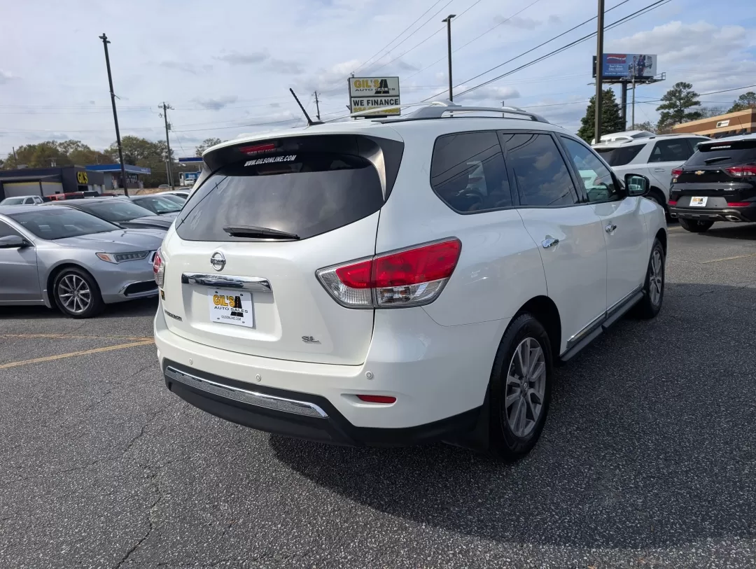2015 /Almond Nissan Pathfinder SL (5N1AR2MN5FC) with an Other engine, located at 3959 U.S. 80 W, Phenix City, AL, 36870, (334) 297-4885, 32.469296, -85.135185 - **Drive Into Adventure with the 2015 Nissan Pathfinder SL at Gils Auto - Your Local Buy Here Pay Here Dealer!**<br /> <br /> Are you ready to elevate your family adventures or weekend getaways? The 2015 Nissan Pathfinder SL is the perfect SUV for those who value functionality, comfort, and style. Wi - Photo#4