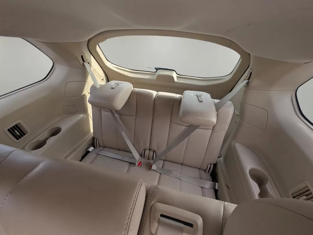 2015 /Almond Nissan Pathfinder SL (5N1AR2MN5FC) with an Other engine, located at 3959 U.S. 80 W, Phenix City, AL, 36870, (334) 297-4885, 32.469296, -85.135185 - **Drive Into Adventure with the 2015 Nissan Pathfinder SL at Gils Auto - Your Local Buy Here Pay Here Dealer!**<br /> <br /> Are you ready to elevate your family adventures or weekend getaways? The 2015 Nissan Pathfinder SL is the perfect SUV for those who value functionality, comfort, and style. Wi - Photo#12