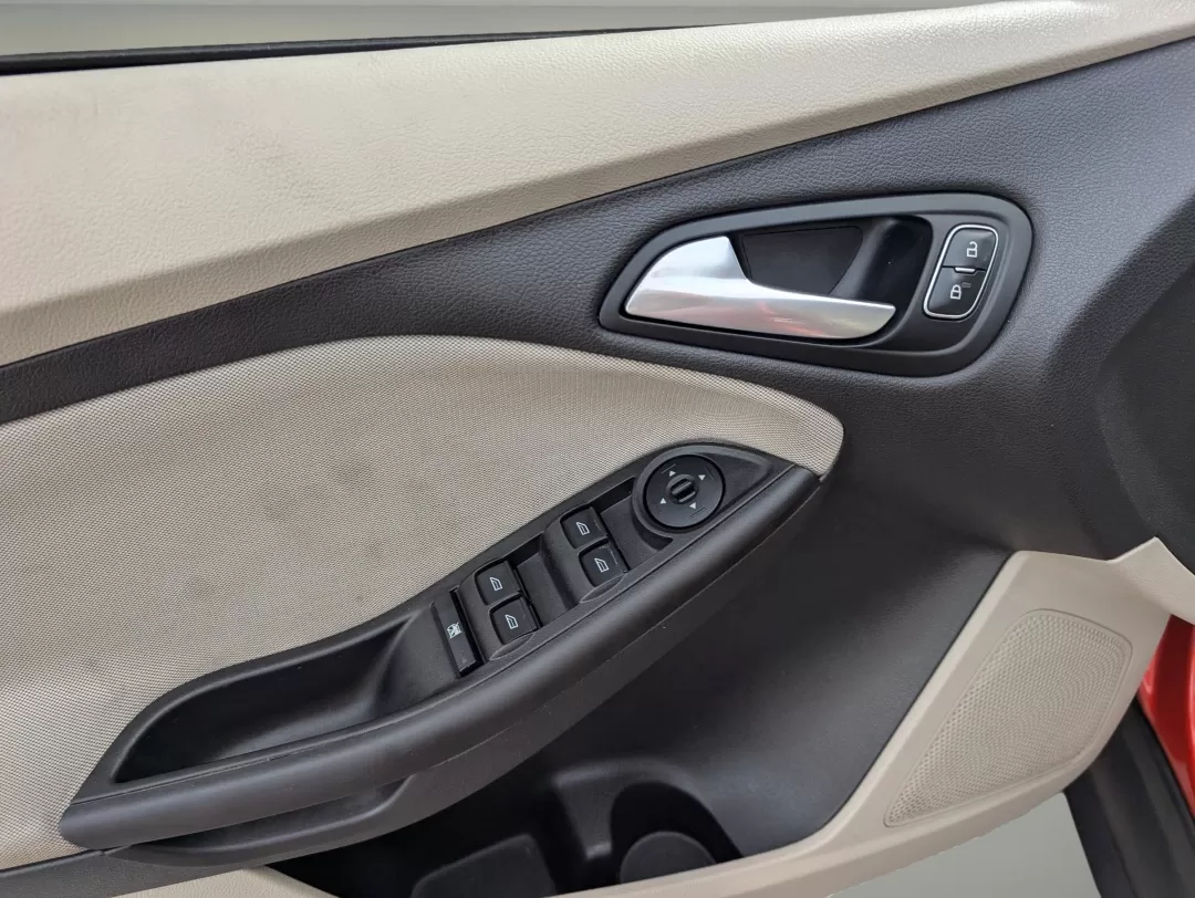 2018 Ford Focus SE (1FADP3F27JL) with an Other engine, located at 3959 U.S. 80 W, Phenix City, AL, 36870, (334) 297-4885, 32.469296, -85.135185 - **Discover Your Next Adventure with the 2018 Ford Focus SE at Gils Auto!**<br /> <br /> Are you on the lookout for a reliable vehicle that seamlessly blends style, efficiency, and affordability? Look no further than the 2018 Ford Focus SE, now available at Gils Auto in Phenix City, AL! Perfect for c - Photo#9