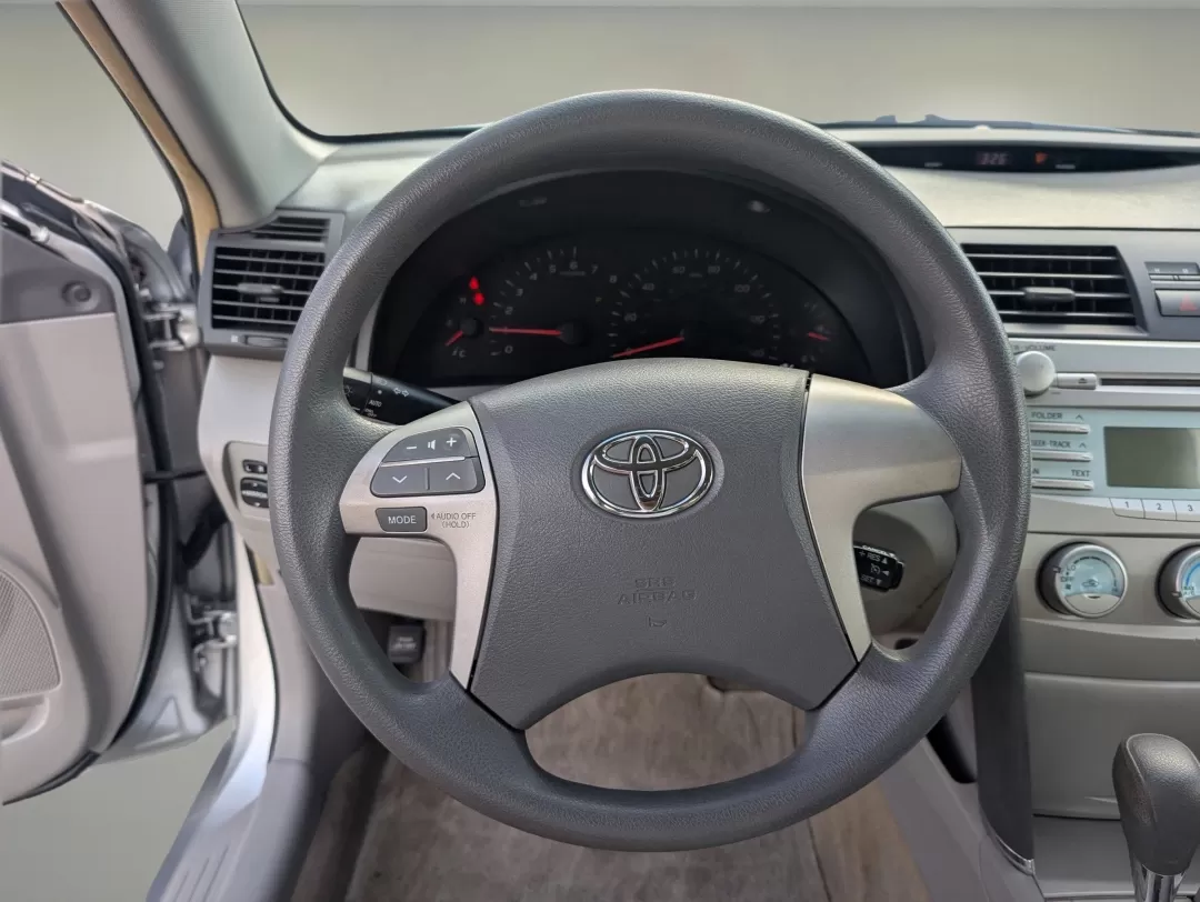 2007 Toyota Camry LE (4T1BE46K57U) with an Other engine, located at 3959 U.S. 80 W, Phenix City, AL, 36870, (334) 297-4885, 32.469296, -85.135185 - **Discover the Perfect Family Sedan: 2007 Toyota Camry LE at Gils Auto - Phenix City**<br /> <br /> Are you searching for a reliable, budget-friendly vehicle that seamlessly fits into your busy family lifestyle? Look no further! Gils Auto in Phenix City, AL, presents the 2007 Toyota Camry LE-an idea - Photo#15