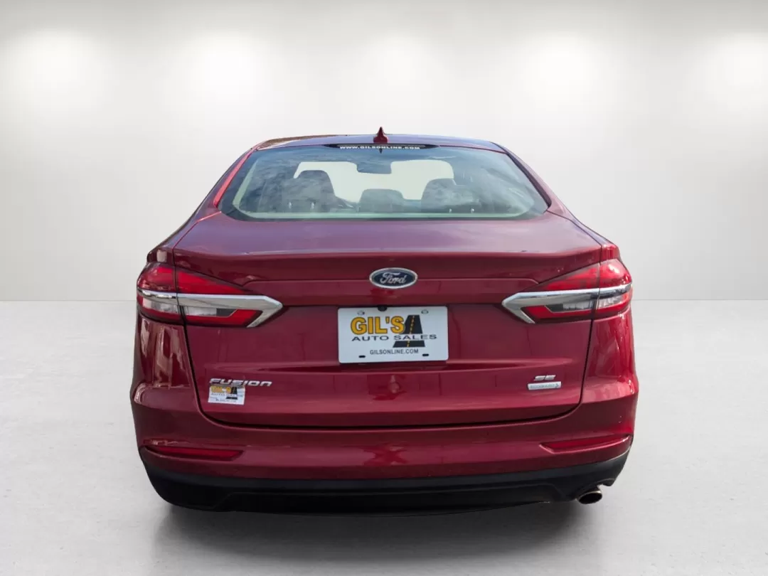 2019 Ford Fusion SE (3FA6P0HD6KR) with an Other engine, located at 5115 14th Ave., Columbus, GA, 31904, (706) 323-0345, 32.511494, -84.971046 - **Discover Your Next Adventure with the 2019 Ford Fusion SE at Gils Auto, Phenix City!**<br /> <br /> Are you searching for the perfect sedan that seamlessly combines style, comfort, and reliability? The 2019 Ford Fusion SE is your ideal companion for both daily commutes and weekend getaways. Whethe - Photo#5