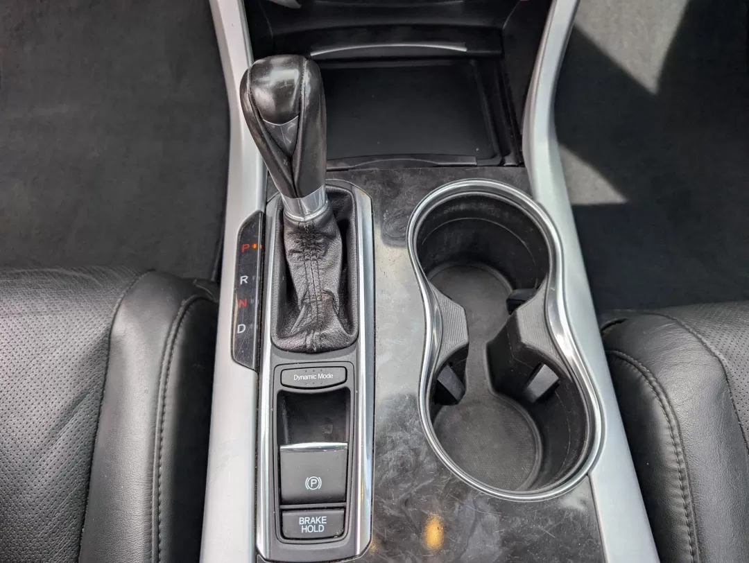 2020 Acura TLX w/Technology Pkg (19UUB1F56LA) with an Other engine, located at 3959 U.S. 80 W, Phenix City, AL, 36870, (334) 297-4885, 32.469296, -85.135185 - **Elevate Your Commute with the 2020 Acura TLX at Gils Auto in Phenix City, AL!**<br /> <br /> Are you on the lookout for a vehicle that perfectly blends luxury with functionality? Imagine every drive transformed into a delightful experience, whether you're commuting to work or heading out on a week - Photo#13