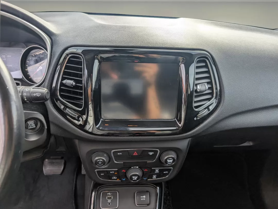 2019 /Black Jeep Compass Limited (3C4NJCCB7KT) with an Other engine, located at 3959 U.S. 80 W, Phenix City, AL, 36870, (334) 297-4885, 32.469296, -85.135185 - ### Experience Adventure and Comfort with the 2019 Jeep Compass Limited at Gils Auto<br /> <br /> Are you ready to embrace the open road and create unforgettable memories with family and friends? The 2019 Jeep Compass Limited, now available at Gils Auto in Phenix City, AL, is the perfect companion f - Photo#14