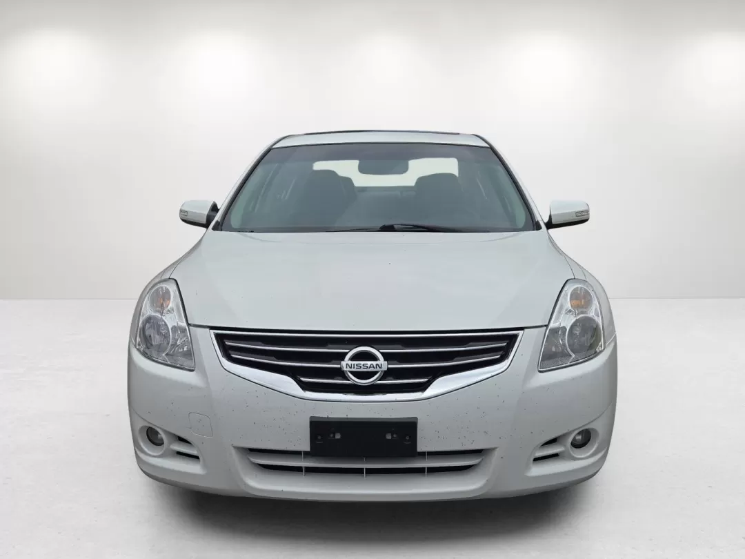 2012 /Charcoal Nissan Altima 2.5 SL (1N4AL2AP9CN) with an Other engine, located at 521 Old Farm Lane Rd, Prattville, AL, 36066, (334) 325-1505, 32.482460, -86.416367 - Discover the perfect sedan for your daily commutes and weekend getaways with this pristine 2012 Nissan Altima 2.5 SL, now available at Gils Auto in Prattville, AL. If you're looking for a reliable vehicle that combines comfort, style, and efficiency, this is the car for you. Whether you're a busy pr - Photo#1