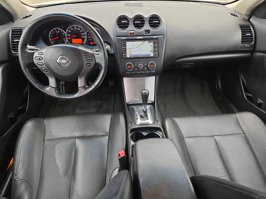 2012 /Charcoal Nissan Altima 2.5 SL (1N4AL2AP9CN) with an Other engine, located at 521 Old Farm Lane Rd, Prattville, AL, 36066, (334) 325-1505, 32.482460, -86.416367 - Discover the perfect sedan for your daily commutes and weekend getaways with this pristine 2012 Nissan Altima 2.5 SL, now available at Gils Auto in Prattville, AL. If you're looking for a reliable vehicle that combines comfort, style, and efficiency, this is the car for you. Whether you're a busy pr - Photo#13