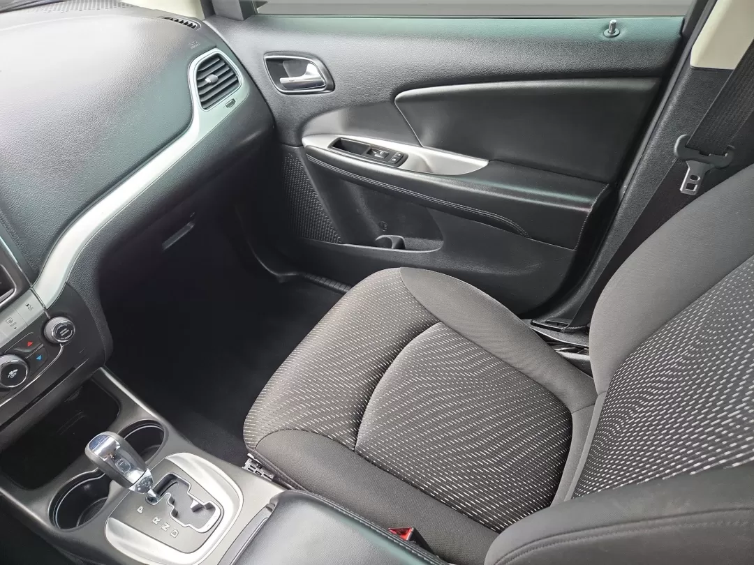 2015 /Black Dodge Journey American Value Pkg (3C4PDCAB7FT) with an Other engine, located at 521 Old Farm Lane Rd, Prattville, AL, 36066, (334) 325-1505, 32.482460, -86.416367 - 2015 Dodge Journey American Value Pkg - Photo#15