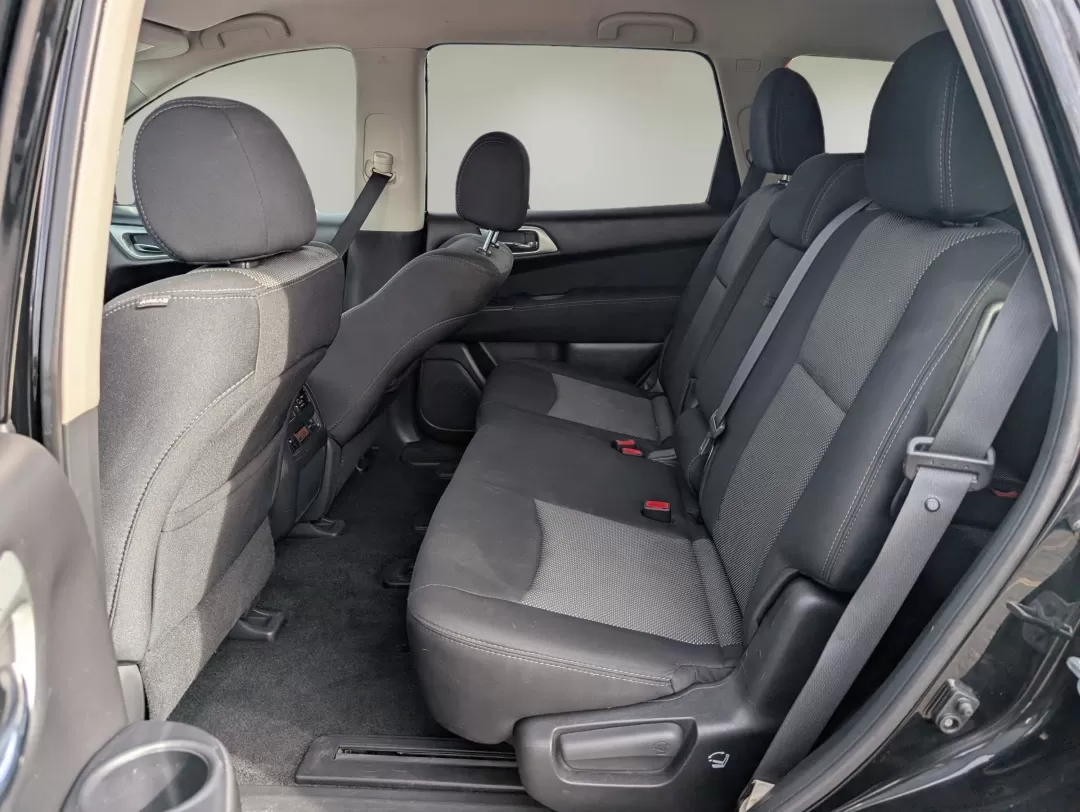 2017 /Charcoal Nissan Pathfinder S (5N1DR2MN8HC) with an Other engine, located at 3959 U.S. 80 W, Phenix City, AL, 36870, (334) 297-4885, 32.469296, -85.135185 - 2017 Nissan Pathfinder S - Photo#10