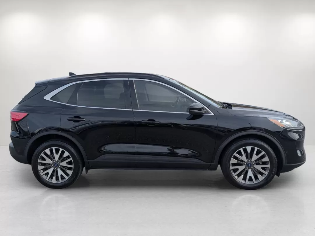 2020 Ford Escape Titanium (1FMCU9J94LU) with an Other engine, located at 3959 U.S. 80 W, Phenix City, AL, 36870, (334) 297-4885, 32.469296, -85.135185 - 2020 Ford Escape Titanium - Photo#3