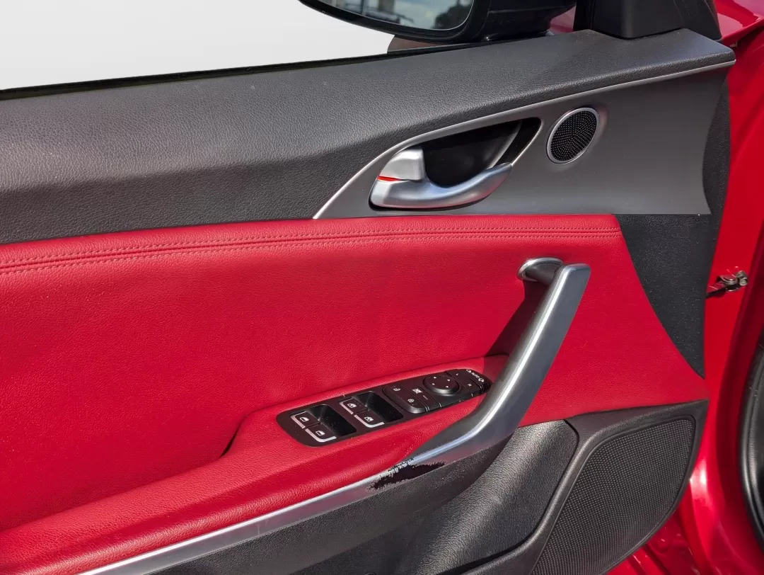 2018 /Black Kia Stinger GT (KNAE35LC7J6) with an Other engine, located at 3959 U.S. 80 W, Phenix City, AL, 36870, (334) 297-4885, 32.469296, -85.135185 - 2018 Kia Stinger GT - Photo#8