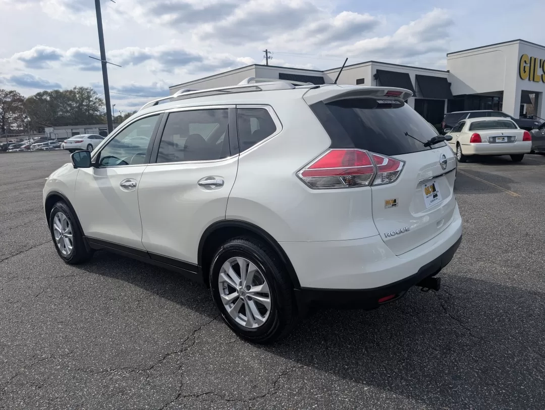 2015 /Charcoal Nissan Rogue SV (5N1AT2MT6FC) with an Other engine, located at 3959 U.S. 80 W, Phenix City, AL, 36870, (334) 297-4885, 32.469296, -85.135185 - 2015 Nissan Rogue SV - Photo#6