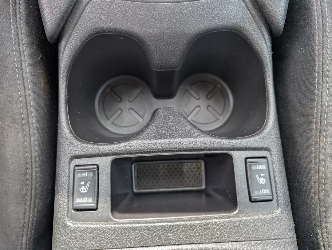 2015 /Charcoal Nissan Rogue SV (5N1AT2MT6FC) with an Other engine, located at 3959 U.S. 80 W, Phenix City, AL, 36870, (334) 297-4885, 32.469296, -85.135185 - 2015 Nissan Rogue SV - Photo#12