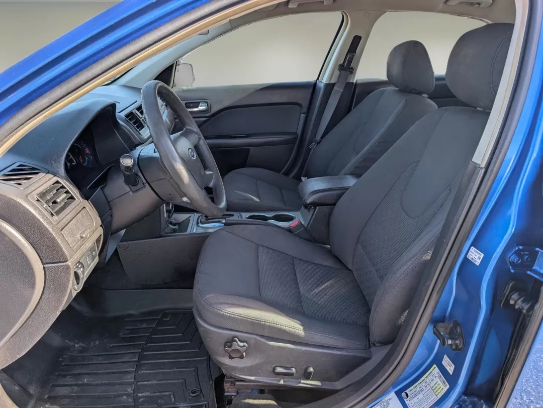 2012 Ford Fusion SE (3FAHP0HA4CR) with an Other engine, located at 3959 U.S. 80 W, Phenix City, AL, 36870, (334) 297-4885, 32.469296, -85.135185 - **Discover Your Perfect Ride at Gils Auto - Phenix City: 2012 Ford Fusion SE**<br /> <br /> Are you in search of a reliable vehicle that fits seamlessly into your busy lifestyle? Look no further than this 2012 Ford Fusion SE, available at Gils Auto, your trusted Buy Here Pay Here dealership located - Photo#10