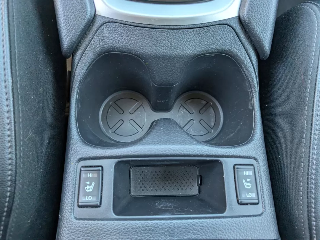 2016 /Charcoal Nissan Rogue SL (KNMAT2MV9GP) with an Other engine, located at 3959 U.S. 80 W, Phenix City, AL, 36870, (334) 297-4885, 32.469296, -85.135185 - **Discover Adventure with the 2016 Nissan Rogue SL at Gils Auto - Your Trusted Buy Here Pay Here Dealership in Phenix City, AL!**<br /> <br /> Are you ready to embrace a lifestyle filled with adventure and comfort? The 2016 Nissan Rogue SL is your perfect companion for weekend getaways, daily commut - Photo#13