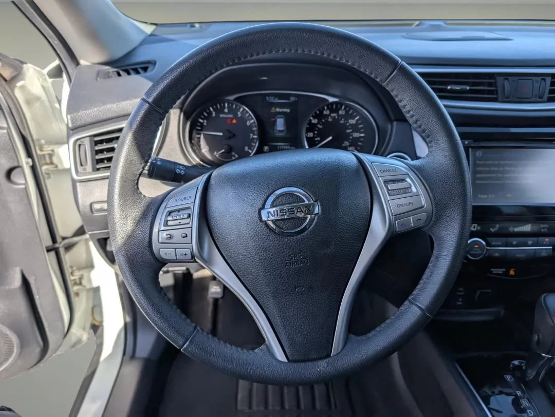 2016 /Charcoal Nissan Rogue SL (KNMAT2MV9GP) with an Other engine, located at 3959 U.S. 80 W, Phenix City, AL, 36870, (334) 297-4885, 32.469296, -85.135185 - **Discover Adventure with the 2016 Nissan Rogue SL at Gils Auto - Your Trusted Buy Here Pay Here Dealership in Phenix City, AL!**<br /> <br /> Are you ready to embrace a lifestyle filled with adventure and comfort? The 2016 Nissan Rogue SL is your perfect companion for weekend getaways, daily commut - Photo#16