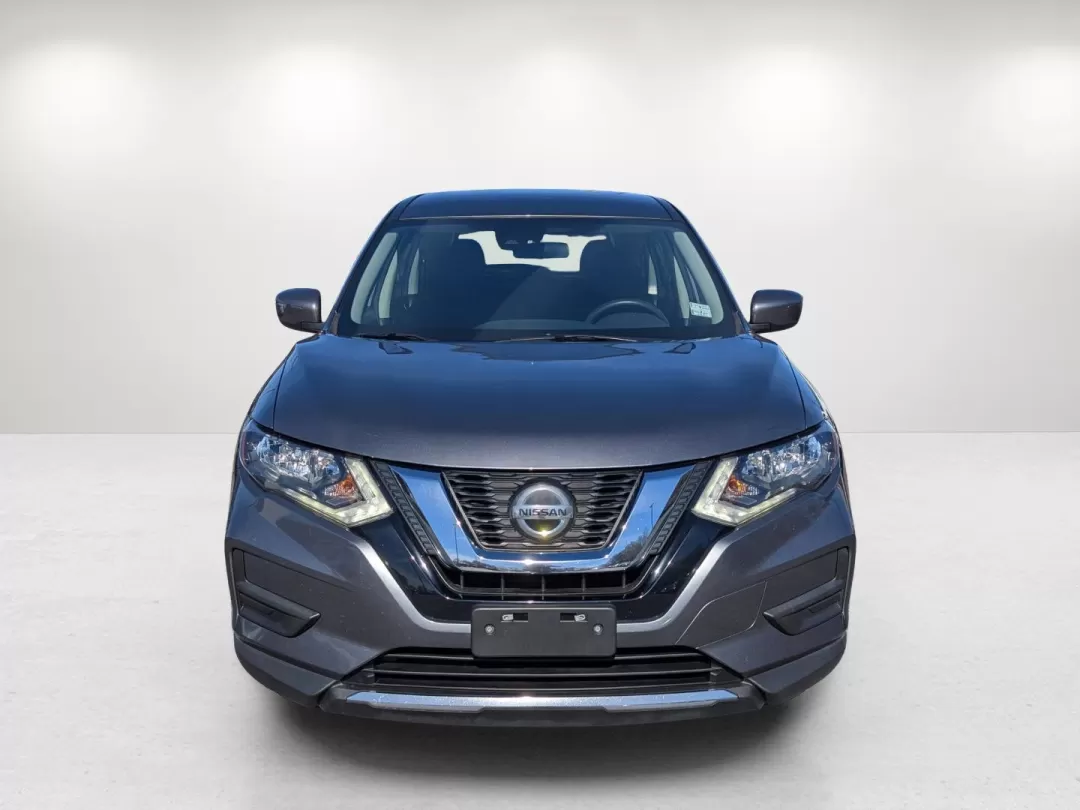 2019 /Charcoal Nissan Rogue S (5N1AT2MT6KC) with an Other engine, located at 3959 U.S. 80 W, Phenix City, AL, 36870, (334) 297-4885, 32.469296, -85.135185 - **Discover Your Next Adventure with the 2019 Nissan Rogue at Gils Auto in Phenix City, AL!**<br /> <br /> Are you ready to elevate your lifestyle with a versatile and reliable SUV? The 2019 Nissan Rogue is your perfect partner for everything from daily commutes to weekend getaways. With its spacious - Photo#1