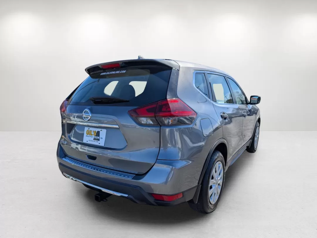 2019 /Charcoal Nissan Rogue S (5N1AT2MT6KC) with an Other engine, located at 3959 U.S. 80 W, Phenix City, AL, 36870, (334) 297-4885, 32.469296, -85.135185 - **Discover Your Next Adventure with the 2019 Nissan Rogue at Gils Auto in Phenix City, AL!**<br /> <br /> Are you ready to elevate your lifestyle with a versatile and reliable SUV? The 2019 Nissan Rogue is your perfect partner for everything from daily commutes to weekend getaways. With its spacious - Photo#4