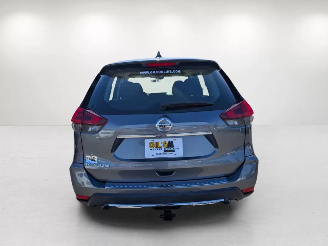 2019 /Charcoal Nissan Rogue S (5N1AT2MT6KC) with an Other engine, located at 3959 U.S. 80 W, Phenix City, AL, 36870, (334) 297-4885, 32.469296, -85.135185 - **Discover Your Next Adventure with the 2019 Nissan Rogue at Gils Auto in Phenix City, AL!**<br /> <br /> Are you ready to elevate your lifestyle with a versatile and reliable SUV? The 2019 Nissan Rogue is your perfect partner for everything from daily commutes to weekend getaways. With its spacious - Photo#5