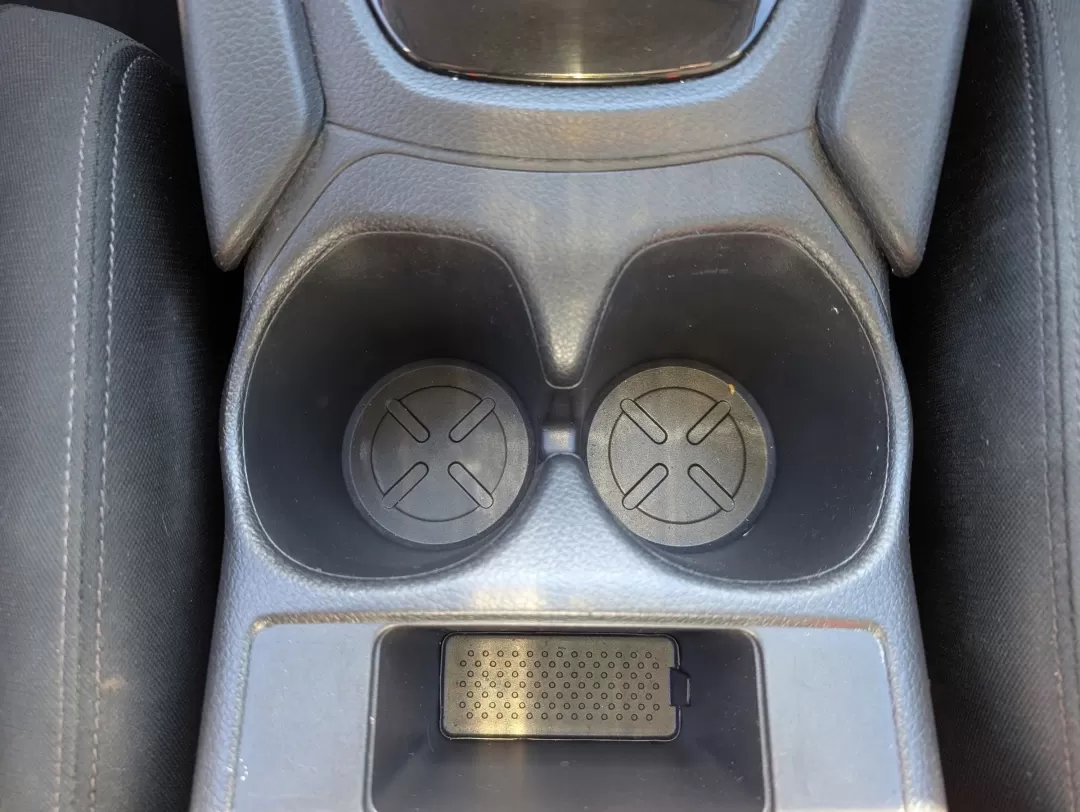 2019 /Charcoal Nissan Rogue S (5N1AT2MT6KC) with an Other engine, located at 3959 U.S. 80 W, Phenix City, AL, 36870, (334) 297-4885, 32.469296, -85.135185 - **Discover Your Next Adventure with the 2019 Nissan Rogue at Gils Auto in Phenix City, AL!**<br /> <br /> Are you ready to elevate your lifestyle with a versatile and reliable SUV? The 2019 Nissan Rogue is your perfect partner for everything from daily commutes to weekend getaways. With its spacious - Photo#12