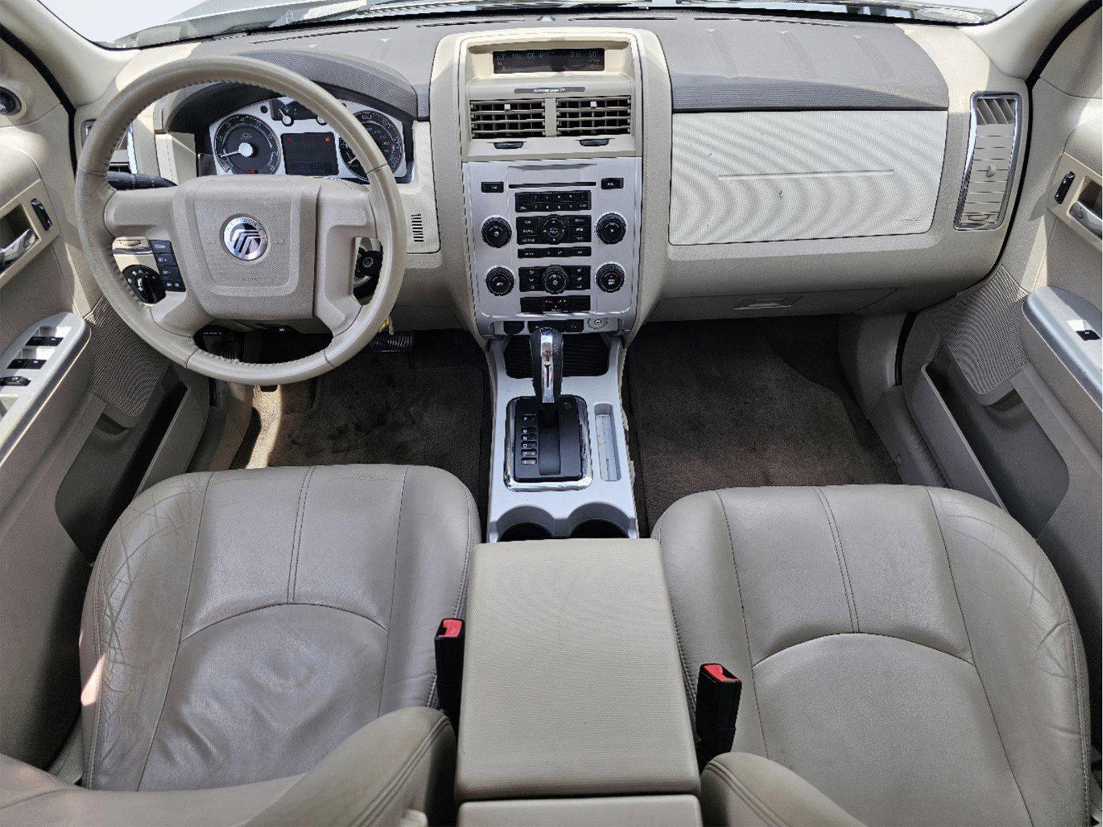 2008 Silver Mercury Mariner Premier (4M2CU87148K) with an Gas V6 3.0L/183 engine, 4-Speed Automatic w/OD transmission, located at 3959 U.S. 80 W, Phenix City, AL, 36870, (334) 297-4885, 32.469296, -85.135185 - 2008 Mercury Mariner Premier - Photo#11