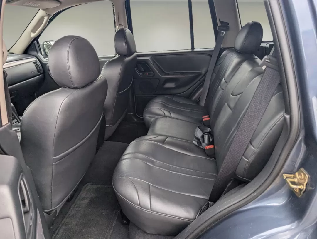 2004 Steel Blue Pearl /Dark Slate Gray Jeep Grand Cherokee Laredo (1J4GX48S34C) with an Other engine, located at 5115 14th Ave., Columbus, GA, 31904, (706) 323-0345, 32.511494, -84.971046 - Explore the great outdoors and embark on unforgettable adventures with the 2004 Jeep Grand Cherokee Laredo, available now at Gils Auto, your trusted Buy Here Pay Here dealership located at 1430 Gateway Drive, Opelika, AL 36801. This sport utility vehicle is the perfect companion for those who crave - Photo#10