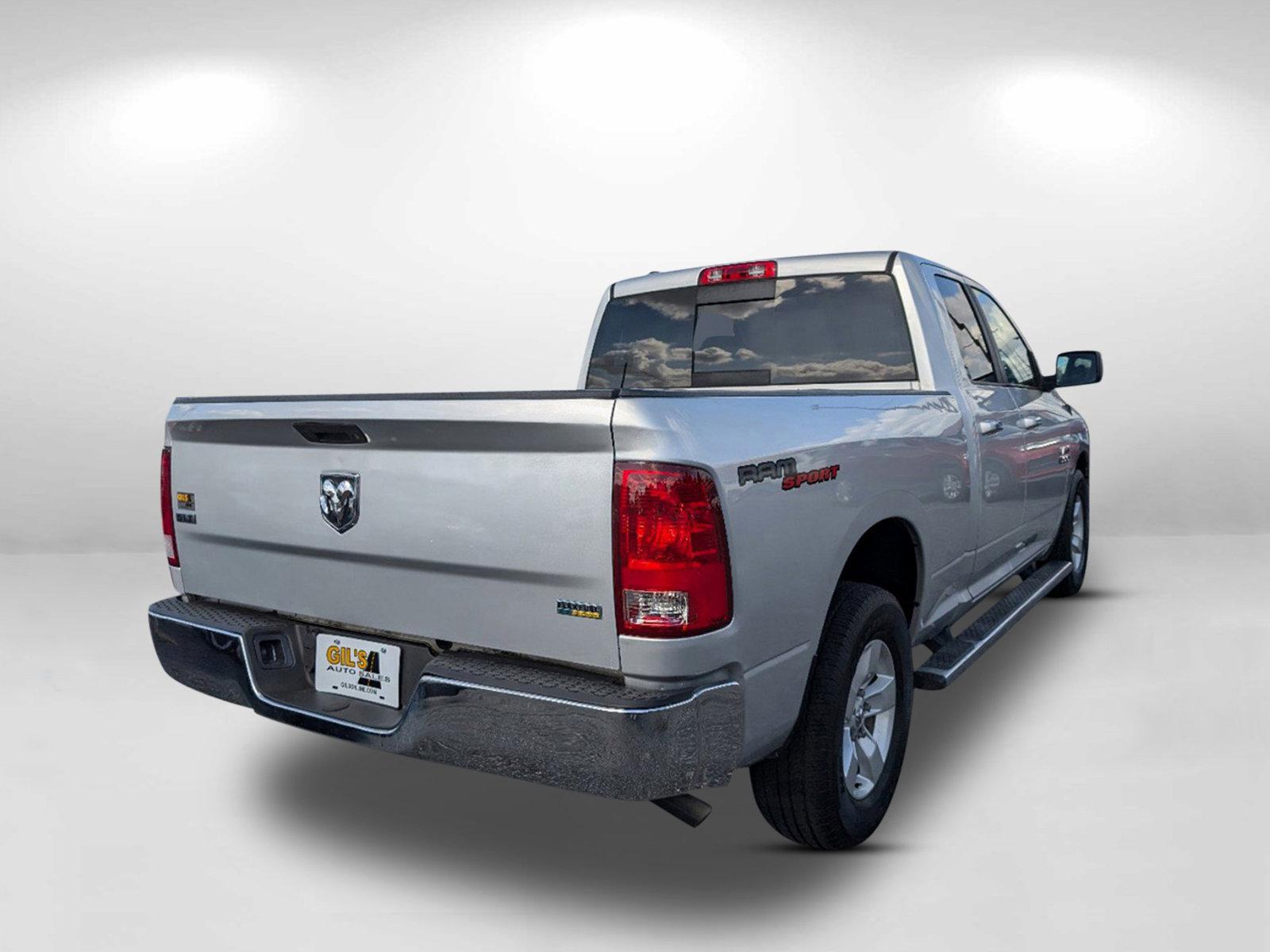 2017 Bright Silver Metallic Clearcoat /Diesel Gray/Black Ram 1500 SLT (1C6RR6GG9HS) with an Regular Unleaded V-6 3.6 L/220 engine, 8-Speed Automatic w/OD transmission, located at 7000 Northlake Connector, Columbus, GA, 31904, (706) 987-8085, 32.524975, -84.978134 - 2017 Ram 1500 SLT - Photo#4