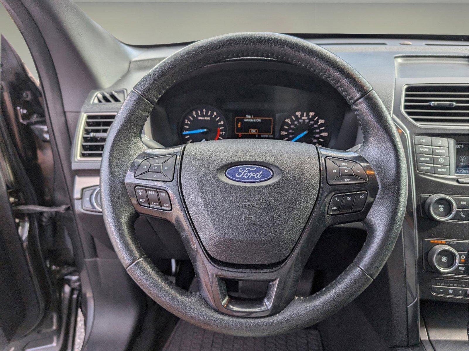 2019 Gray Ford Explorer XLT (1FM5K7D88KG) with an Regular Unleaded V-6 3.5 L/213 engine, 6-Speed Automatic w/OD transmission, located at 7000 Northlake Connector, Columbus, GA, 31904, (706) 987-8085, 32.524975, -84.978134 - 2019 Ford Explorer XLT - Photo#15