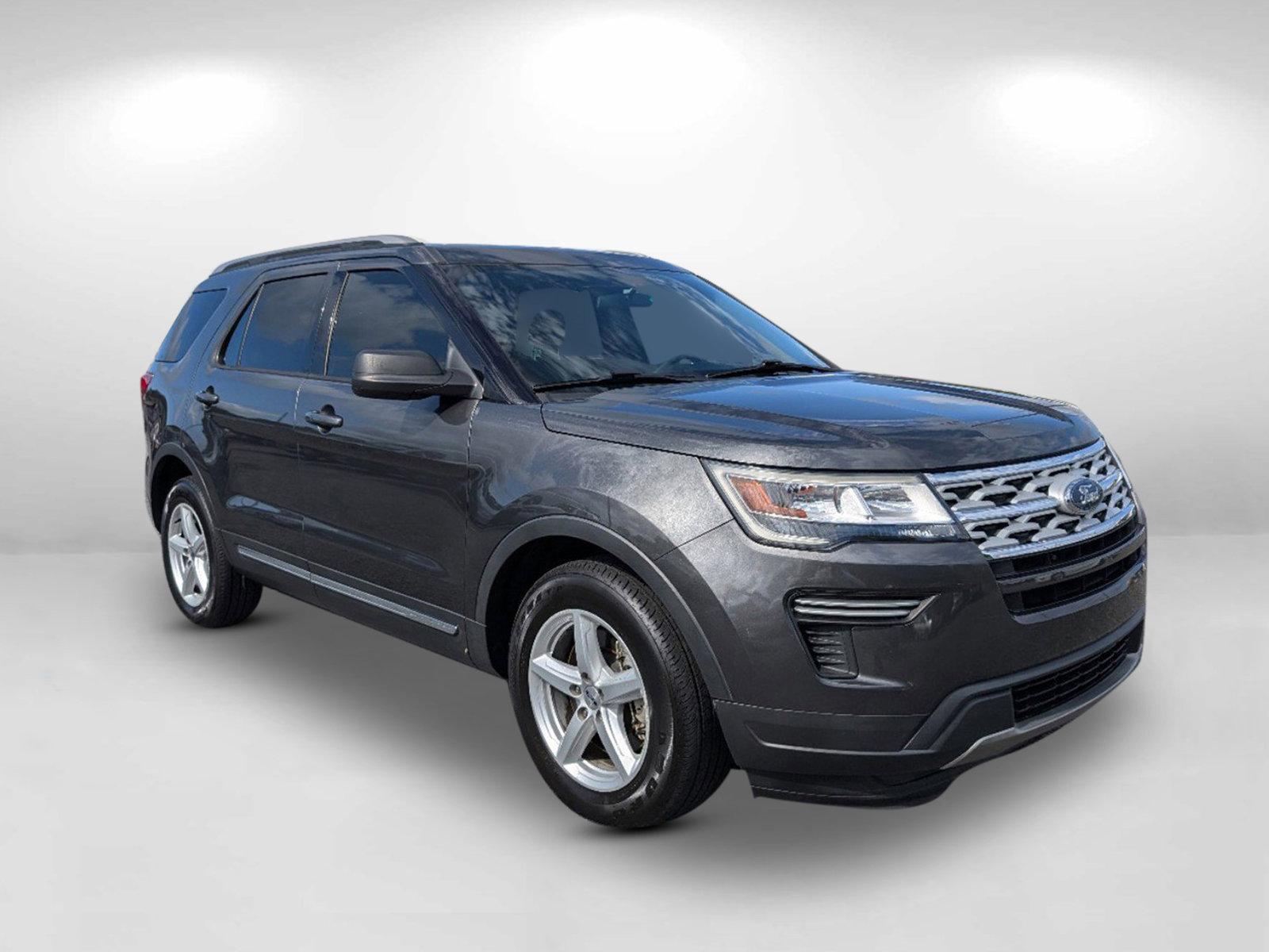 2019 Gray Ford Explorer XLT (1FM5K7D88KG) with an Regular Unleaded V-6 3.5 L/213 engine, 6-Speed Automatic w/OD transmission, located at 3959 U.S. 80 W, Phenix City, AL, 36870, (334) 297-4885, 32.469296, -85.135185 - 2019 Ford Explorer XLT - Photo#2