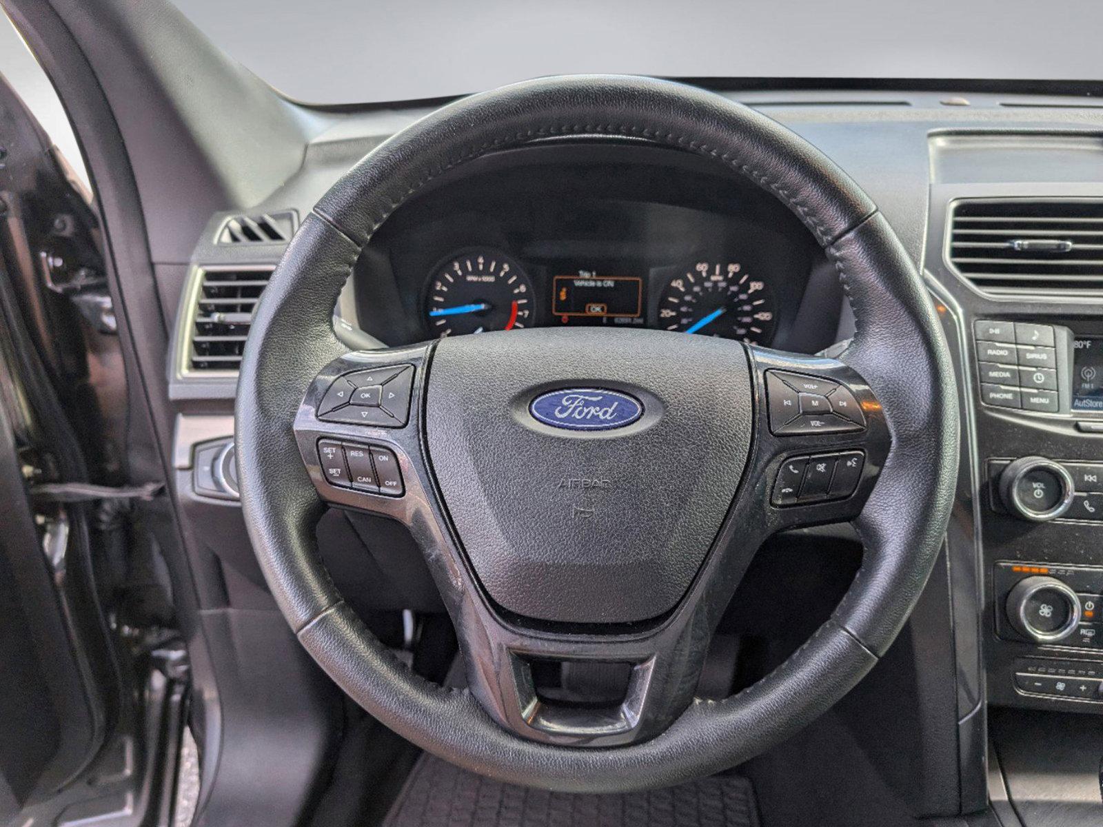 2019 Gray Ford Explorer XLT (1FM5K7D88KG) with an Regular Unleaded V-6 3.5 L/213 engine, 6-Speed Automatic w/OD transmission, located at 3959 U.S. 80 W, Phenix City, AL, 36870, (334) 297-4885, 32.469296, -85.135185 - 2019 Ford Explorer XLT - Photo#15