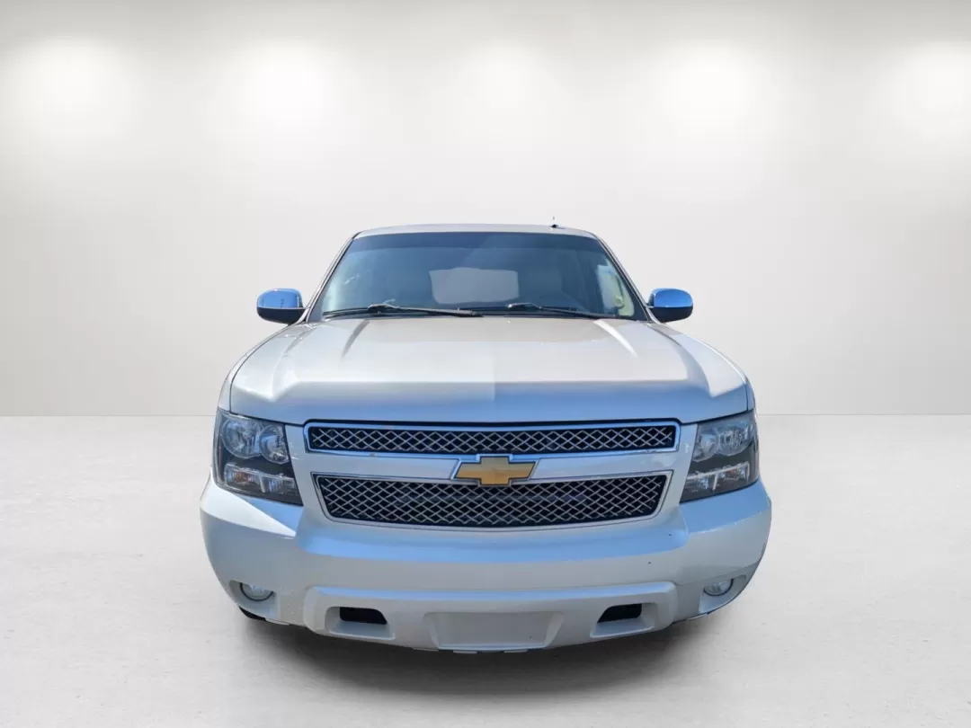 2012 /Light Cashmere/Dark Cashmere Chevrolet Tahoe LTZ (1GNSCCE03CR) with an Other engine, located at 5115 14th Ave., Columbus, GA, 31904, (706) 323-0345, 32.511494, -84.971046 - Elevate your family adventures and everyday commutes with this stunning 2012 Chevrolet Tahoe LTZ, now available at Gils Auto in Phenix City, AL. Nestled just off U.S. 80 W, our Buy Here Pay Here dealership specializes in making car ownership accessible-even if you have bad credit. With in-house fina - Photo#1