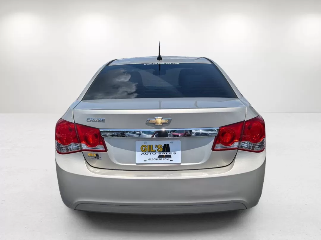 2013 Champagne Silver Metallic /Jet Black/Medium Titanium Chevrolet Cruze LS (1G1PA5SH9D7) with an Other engine, located at 3959 U.S. 80 W, Phenix City, AL, 36870, (334) 297-4885, 32.469296, -85.135185 - 2013 Chevrolet Cruze LS - Photo#6