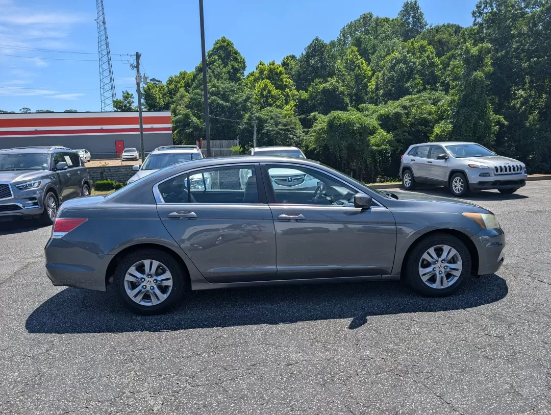 2011 Honda Accord Sdn SE (1HGCP2F67BA) with an Other engine, located at 3959 U.S. 80 W, Phenix City, AL, 36870, (334) 297-4885, 32.469296, -85.135185 - **Find Your Perfect Drive with the 2011 Honda Accord SE-Ideal for Family Adventures and Daily Commutes!**<br /> <br /> Are you in search of a reliable vehicle that fits seamlessly into your active lifestyle? Look no further than the stunning 2011 Honda Accord SE, available now at Gils Auto in Phenix - Photo#3