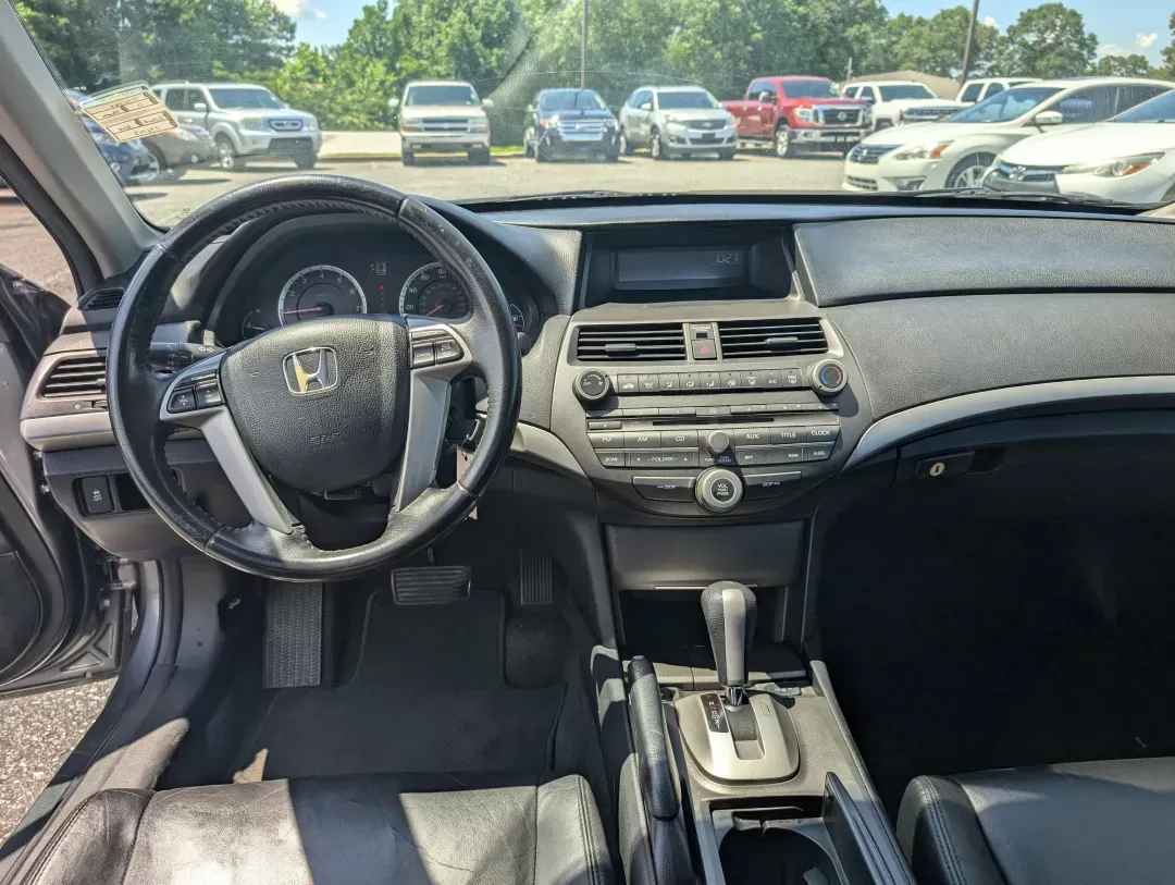 2011 Honda Accord Sdn SE (1HGCP2F67BA) with an Other engine, located at 3959 U.S. 80 W, Phenix City, AL, 36870, (334) 297-4885, 32.469296, -85.135185 - **Find Your Perfect Drive with the 2011 Honda Accord SE-Ideal for Family Adventures and Daily Commutes!**<br /> <br /> Are you in search of a reliable vehicle that fits seamlessly into your active lifestyle? Look no further than the stunning 2011 Honda Accord SE, available now at Gils Auto in Phenix - Photo#11