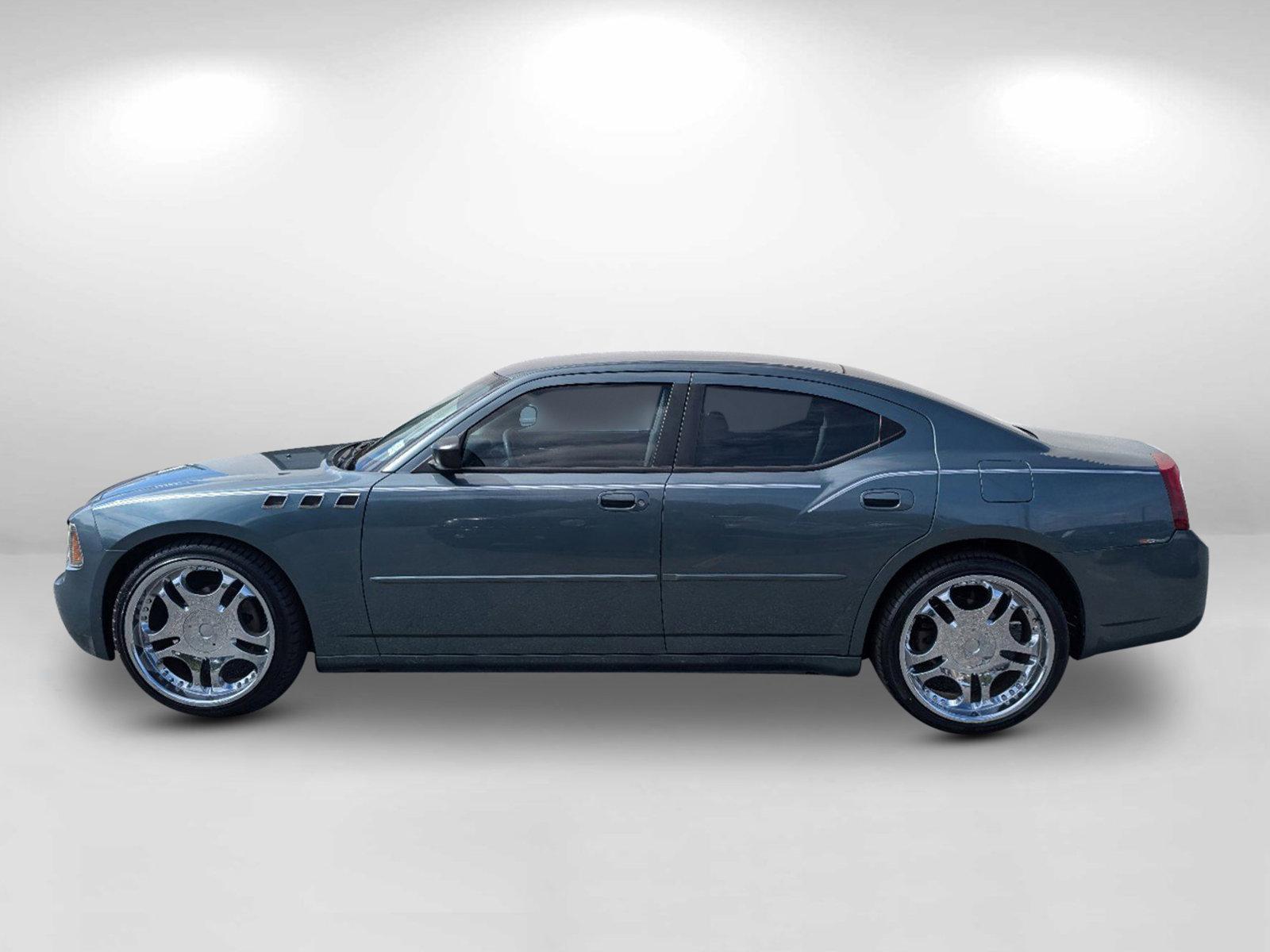 2006 Dodge Charger Fleet (2B3KA43R46H) with an Gas V6 2.7L/167 engine, 4-Speed Automatic transmission, located at 7000 Northlake Connector, Columbus, GA, 31904, (706) 987-8085, 32.524975, -84.978134 - 2006 Dodge Charger Fleet - Photo#2