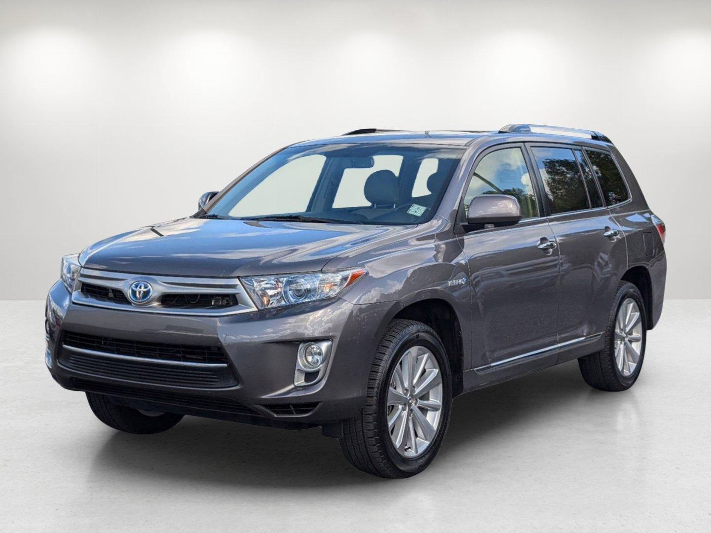 2013 Toyota Highlander Hybrid Limited (JTEDC3EH7D2) with an Gas/Electric V6 3.5L/211 engine, 1-Speed CVT Automatic transmission, located at 804 22nd Ave, Phenix City, AL, 36870, (334) 297-1860, 32.484749, -85.024475 - 2013 Toyota Highlander Hybrid Limited - Photo#0