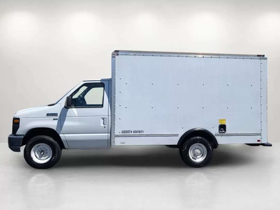 2014 White Ford Econoline Commercial Cutaway (1FDWE3FLXED) with an Other engine, located at 5115 14th Ave., Columbus, GA, 31904, (706) 323-0345, 32.511494, -84.971046 - Are you a business owner in need of a reliable workhorse for your daily operations? Look no further than this 2014 Ford Econoline Commercial Cutaway, available now at Gils Auto in Columbus, GA. This specialty vehicle perfectly balances durability and functionality, making it ideal for those in the s - Photo#7