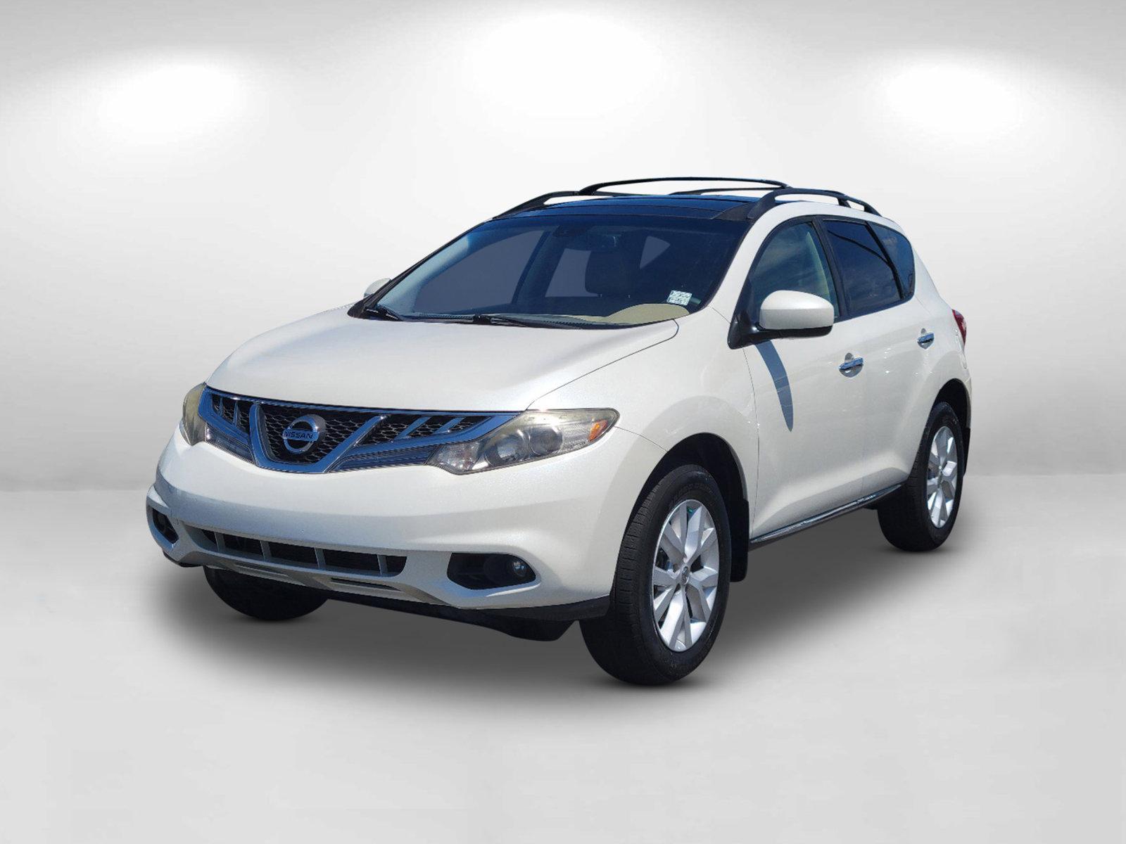 2012 Glacier Pearl /Beige Nissan Murano SL (JN8AZ1MU8CW) with an Gas V6 3.5L/ engine, 1-Speed Continuously Variable Ratio transmission, located at 5115 14th Ave., Columbus, GA, 31904, (706) 323-0345, 32.511494, -84.971046 - 2012 Nissan Murano SL - Photo#16